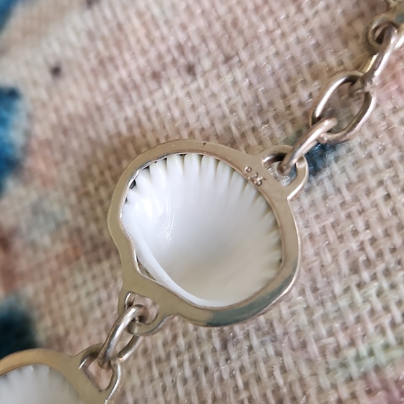 Sterling Silver Shell Bracelet - Picture 12 of 16